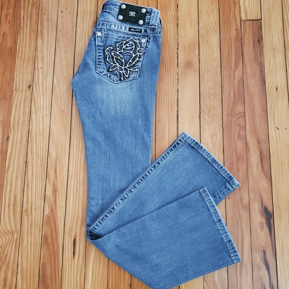 Miss Me Boot Cut Crystal Rose Back Pockets - Black Back Leather Patch Sz 28 - Picture 4 of 11